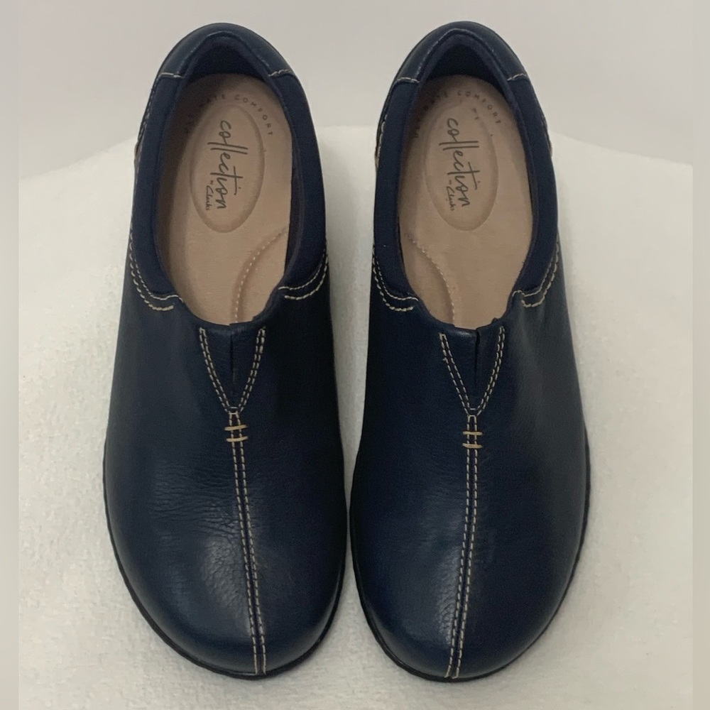 COLLECTION by CLARKS ULTIMATE COMFORT SLIP-ONS - SZ. 9 XW